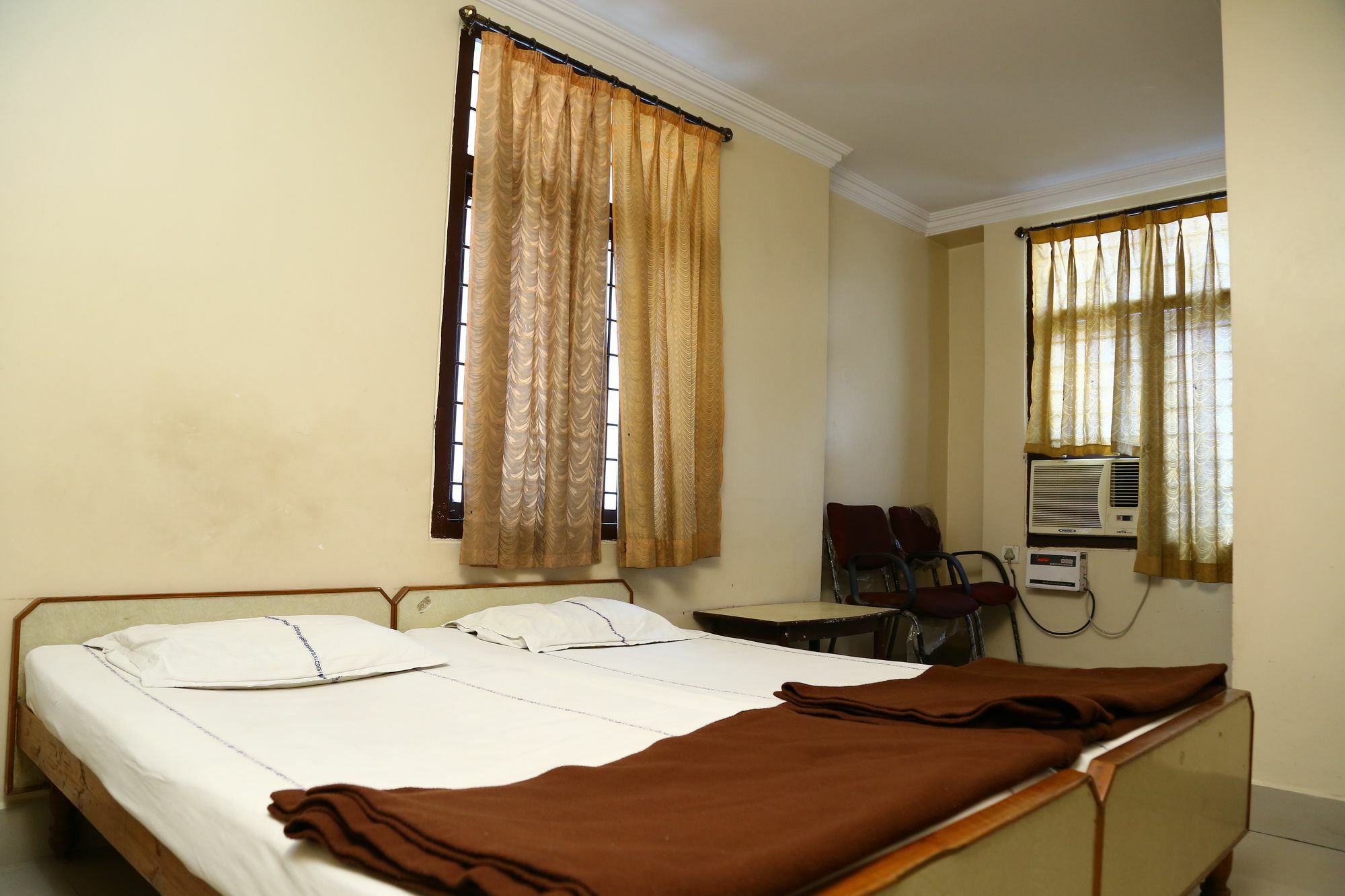 Sri Sai Krishna Deluxe Lodge Hajdarabad Zewnętrze zdjęcie